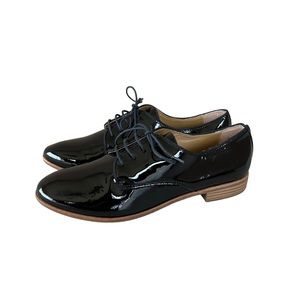 Bass & Co Black Patent Leather Lace Up Oxfords (size 8 M)